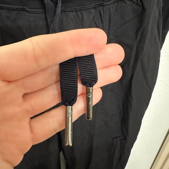 Lululemon Dance Studio Mid-Rise Cropped Pant - Black - Picture 3 of 12